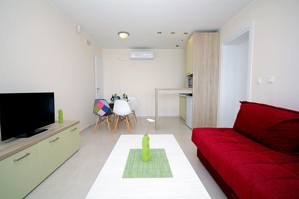 Apartments Oktopus Sutomore Esterno foto